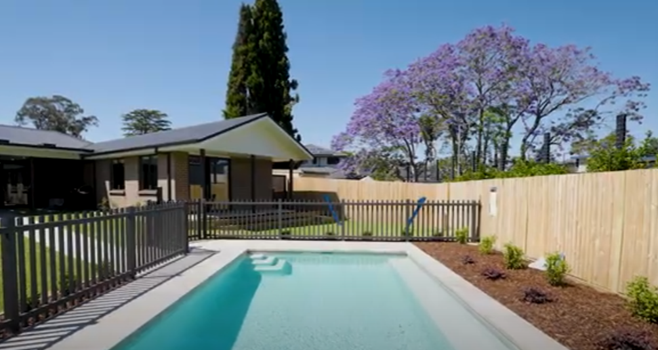 Robust house certified by Vista Access Architects - Photo shows a swimming pool next to a single storey house